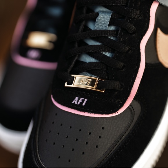 (ISO) Wanted: Nike air force 1 shadow ‘black light arctic pink’ - Picture 2 of 6
